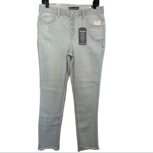 Wit & Wisdom Light Blue High Rise Raw Hem Boyfriend Crop Jeans